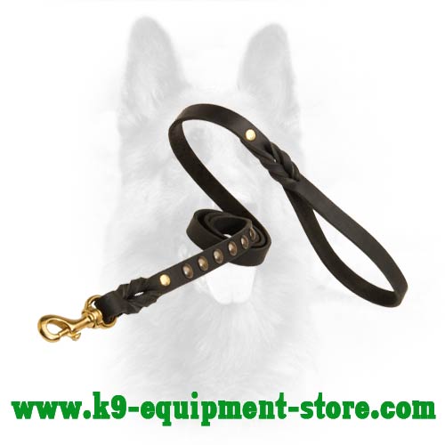 The Hardware Of The Leash Will Not Rust Or Corrode