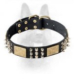 Canine Dog Handcrafted Leather Dog Collar With Rustproof Decoration