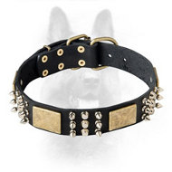 Canine Dog Handcrafted Leather Dog Collar With Rustproof Decoration