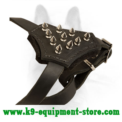 Nickel Spikes of Fashionable Leather Harness for K9 Puppy