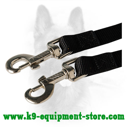 Rustproof Nickel Plated Snap Hooks of Nylon Dog Coupler Steel Snap Hooks of Police Nylon Dog Coupler