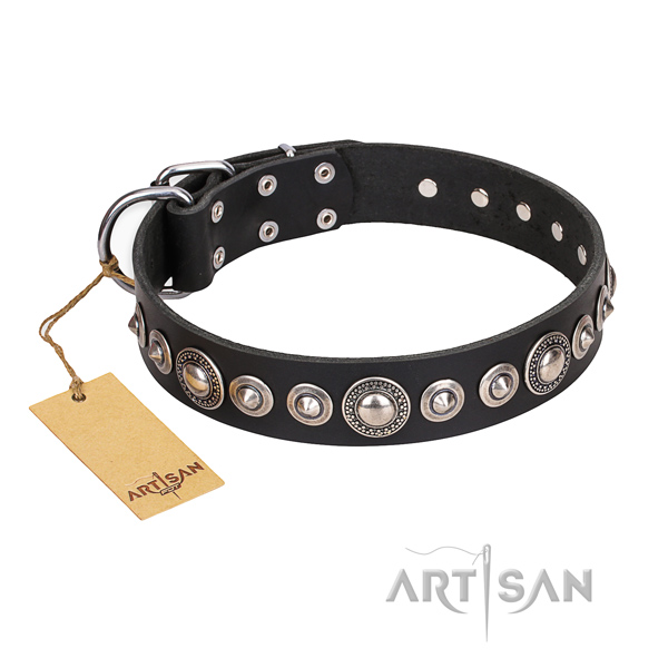 Genuine leather dog collar made of reliable material with strong buckle