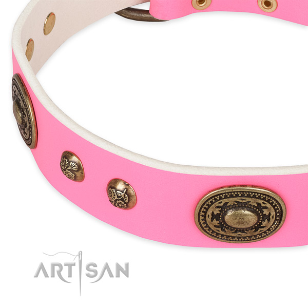 Adjustable natural genuine leather collar for your attractive pet