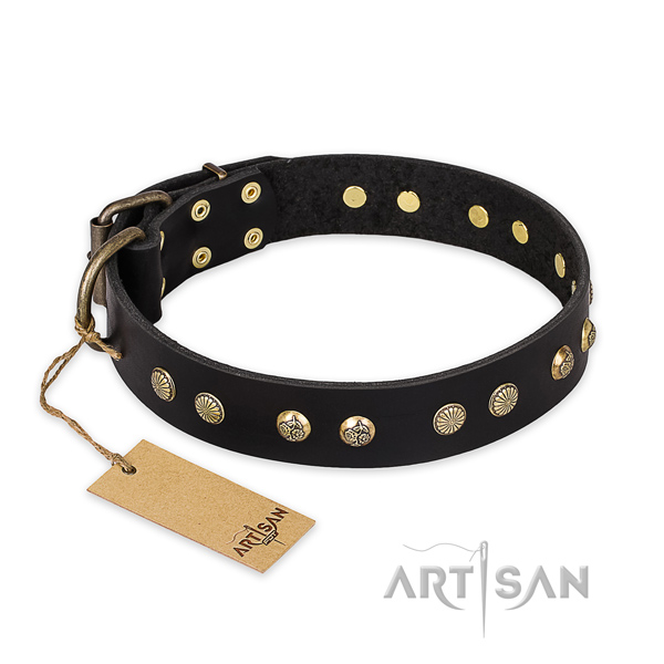 Best quality leather dog collar with strong buckle