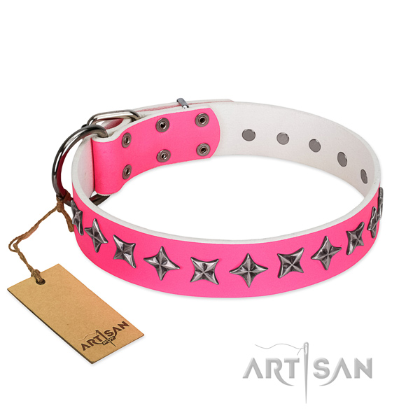 Best quality genuine leather dog collar with fashionable studs