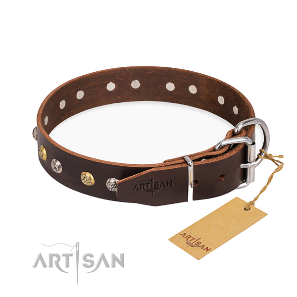 Reliable genuine leather dog collar crafted for stylish walking