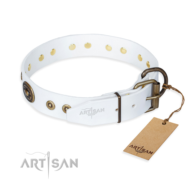 Genuine leather dog collar made of best quality material with rust-proof studs