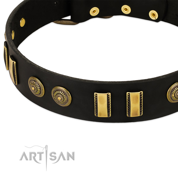 Rust-proof D-ring on full grain natural leather dog collar for your dog